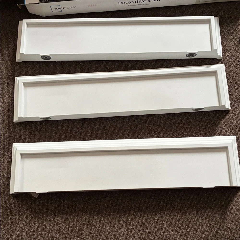 Set of 3 Mainstays White Decorative Floating Shelves (NIB, Minor Flaw on One)